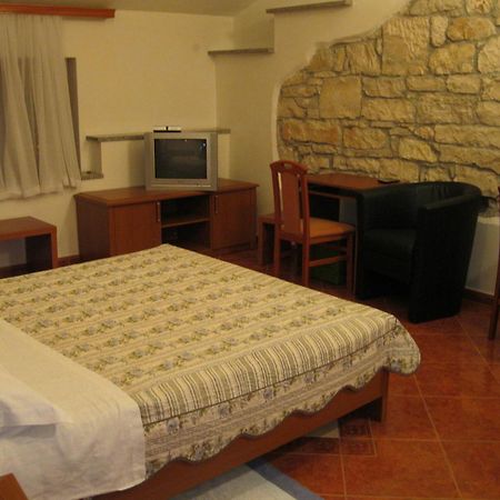 Apartments Lav פורץ מראה חיצוני תמונה